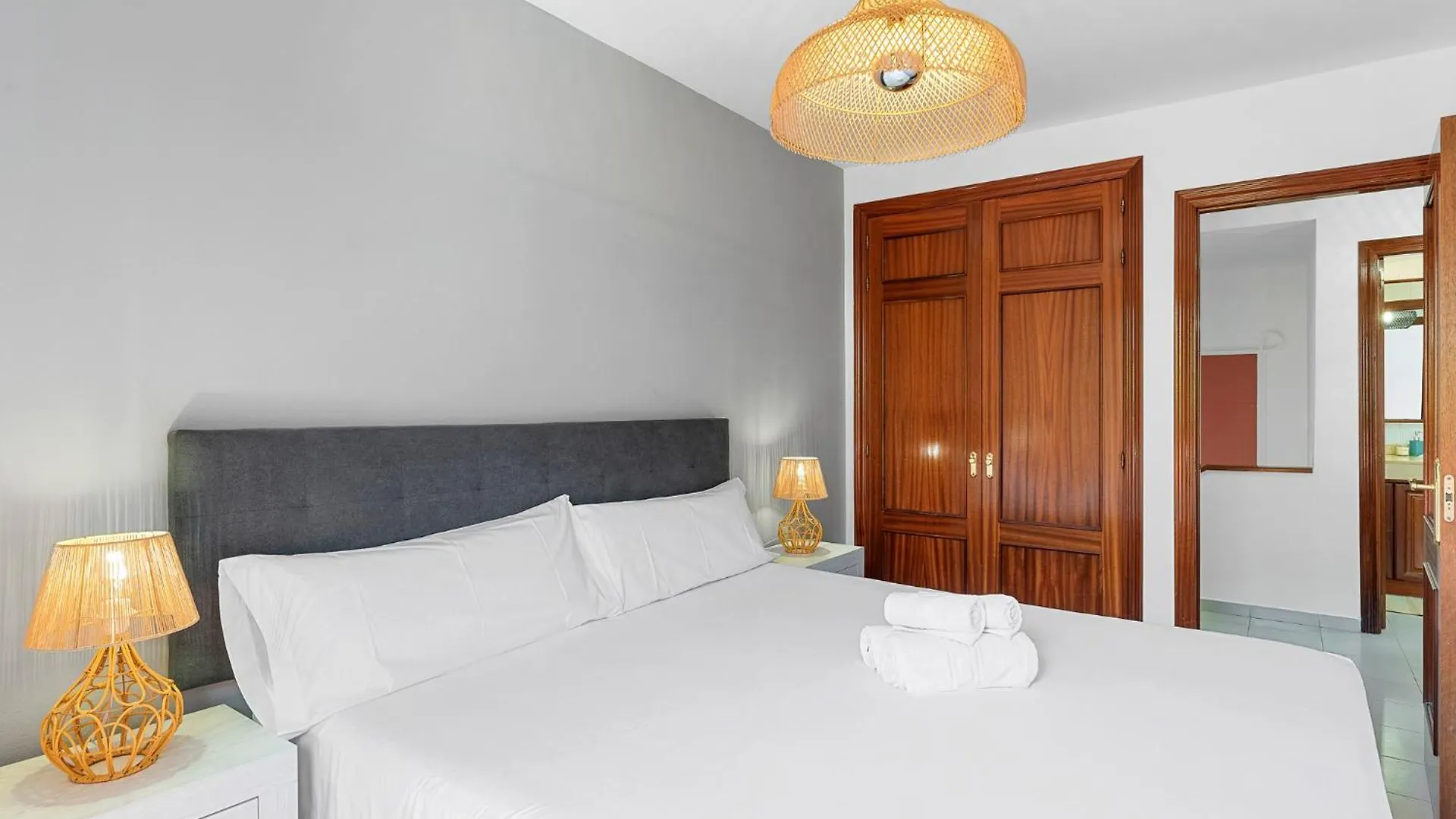 Medano4You Tropical Terrace Holiday Home 厄尔梅达诺 公寓